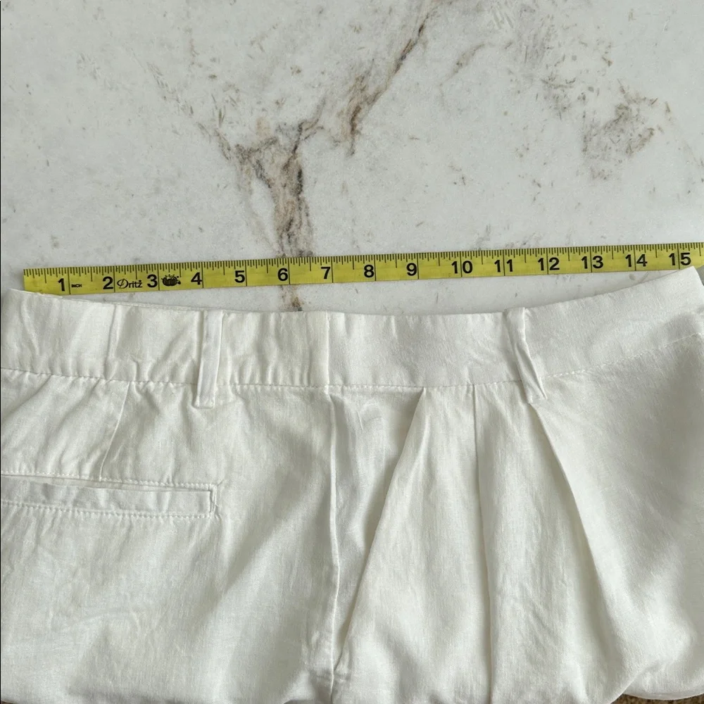 GAP 365 High Rise Linen Blend Short